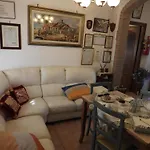 La Casa Dei Poeti Holiday home *