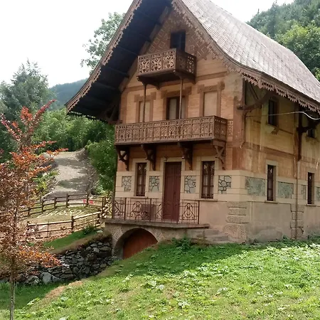 La Casa Dei Poeti * Cervasca